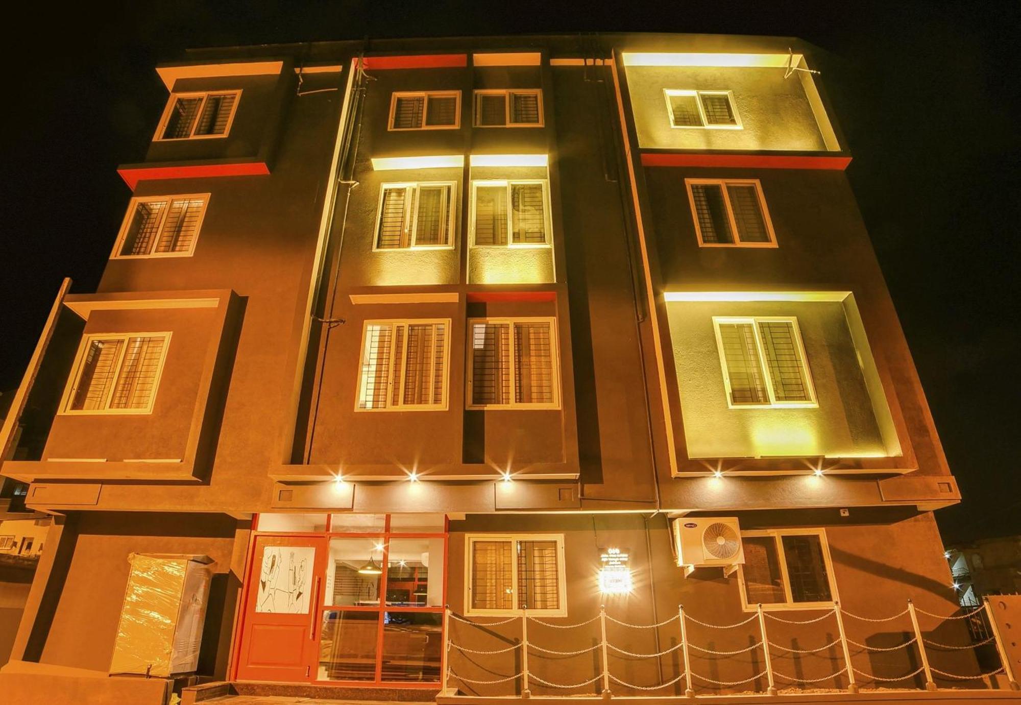 Townhouse Sarvar Hospitality Near Ascendas Park Square Mall Bangalore Extérieur photo